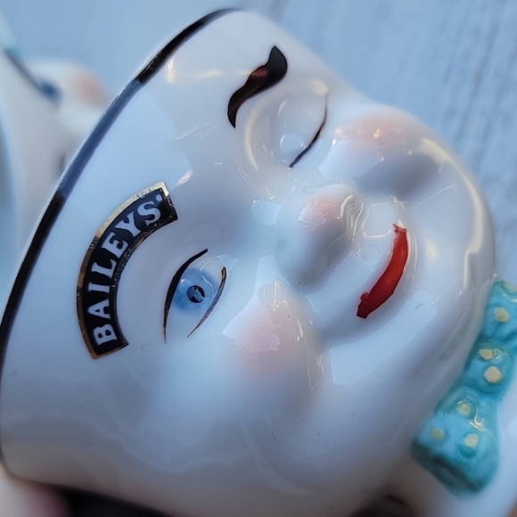 1996 Vintage Baileys Winking Mr & Mrs YUM Creamer & Sugar Dish - Picture 3 of 11